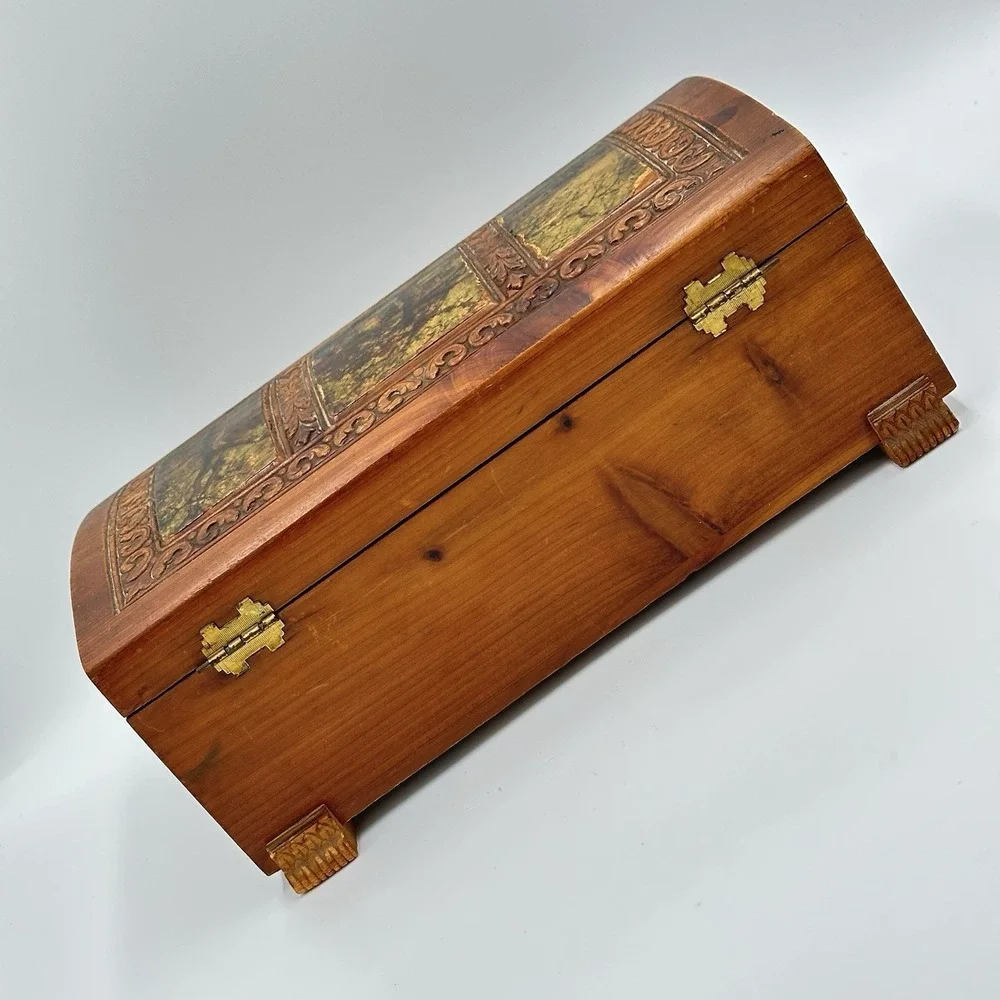 Vintage Carved Cedar Jewelry Box Country Scene Etched Mirror & Scalloped Feet
